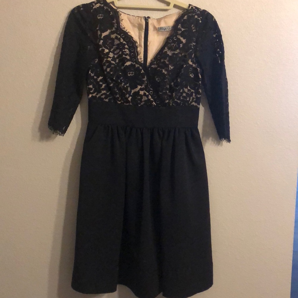 Size 2P Eliza J Black short formal dress